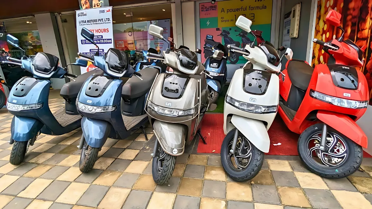 TVS iQube 3.3KWH